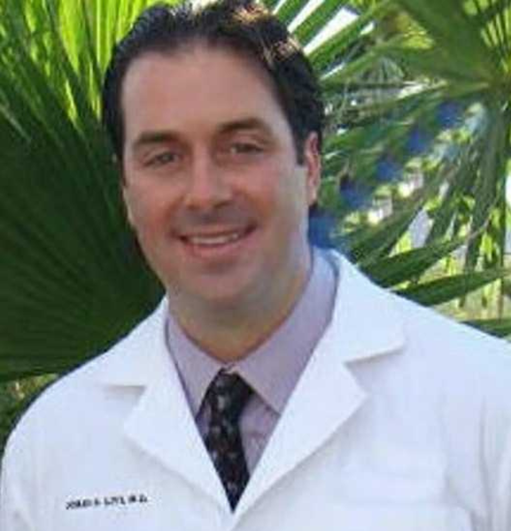 Dr. Jordi Livi